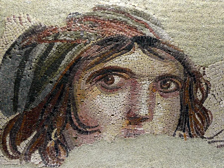 Zeugma Mozaik Müzesi'ndeki antik mozaikler